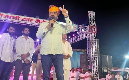 जाट समाज के नेताओं को पैर छूने की आदत पर बेनीवाल का तंज, कहा- अपने समाज के नेताओं का करें सम्मान