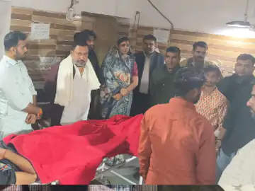 accident dungargarh 16 nov 23 1 1700109216